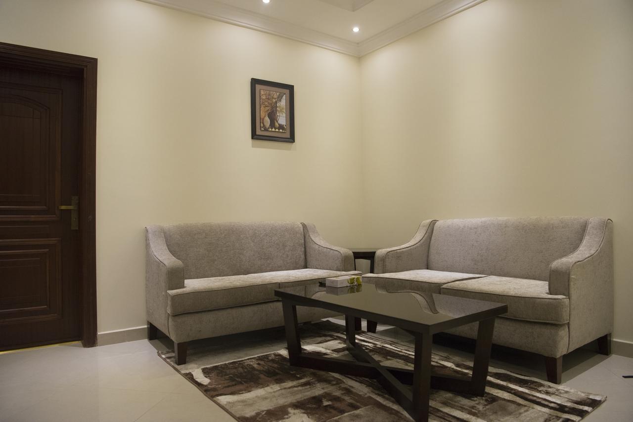 Quiet Dreams - Serviced Apartments Quarysh Branch Jeddah Exterior photo
