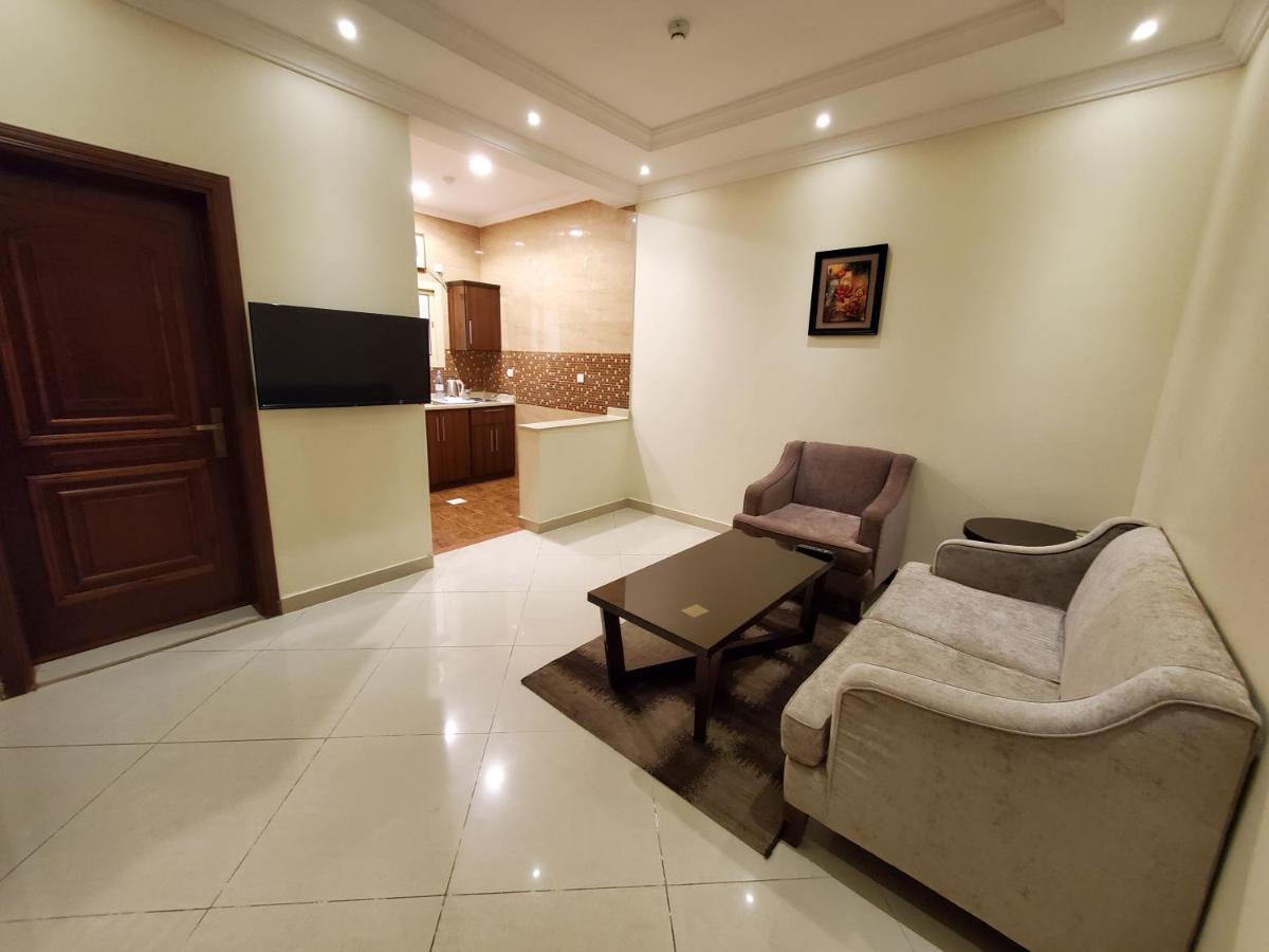 Quiet Dreams - Serviced Apartments Quarysh Branch Jeddah Exterior photo